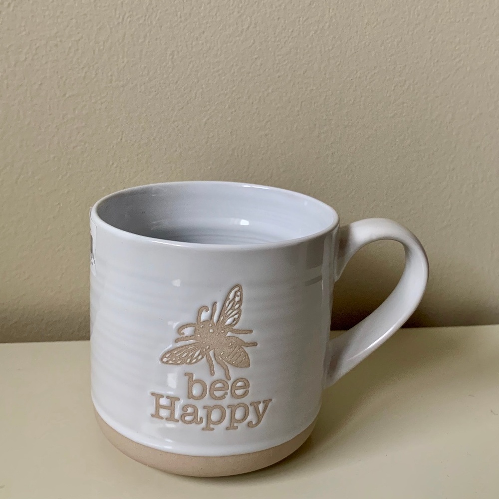 NWT “Bee Happy” Coffee/ Tea Mug